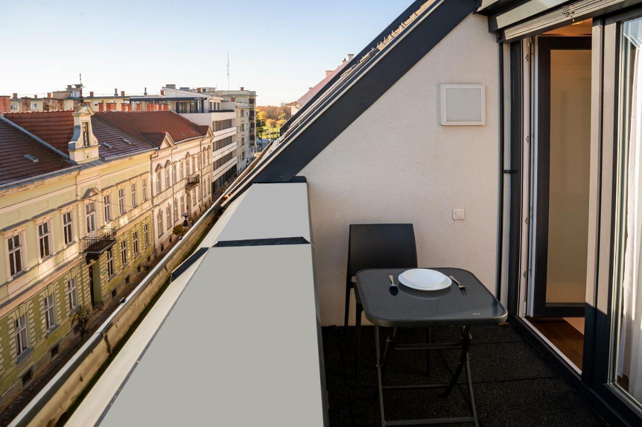 Dream Apartman 1 With Free Parking Győr Eksteriør billede