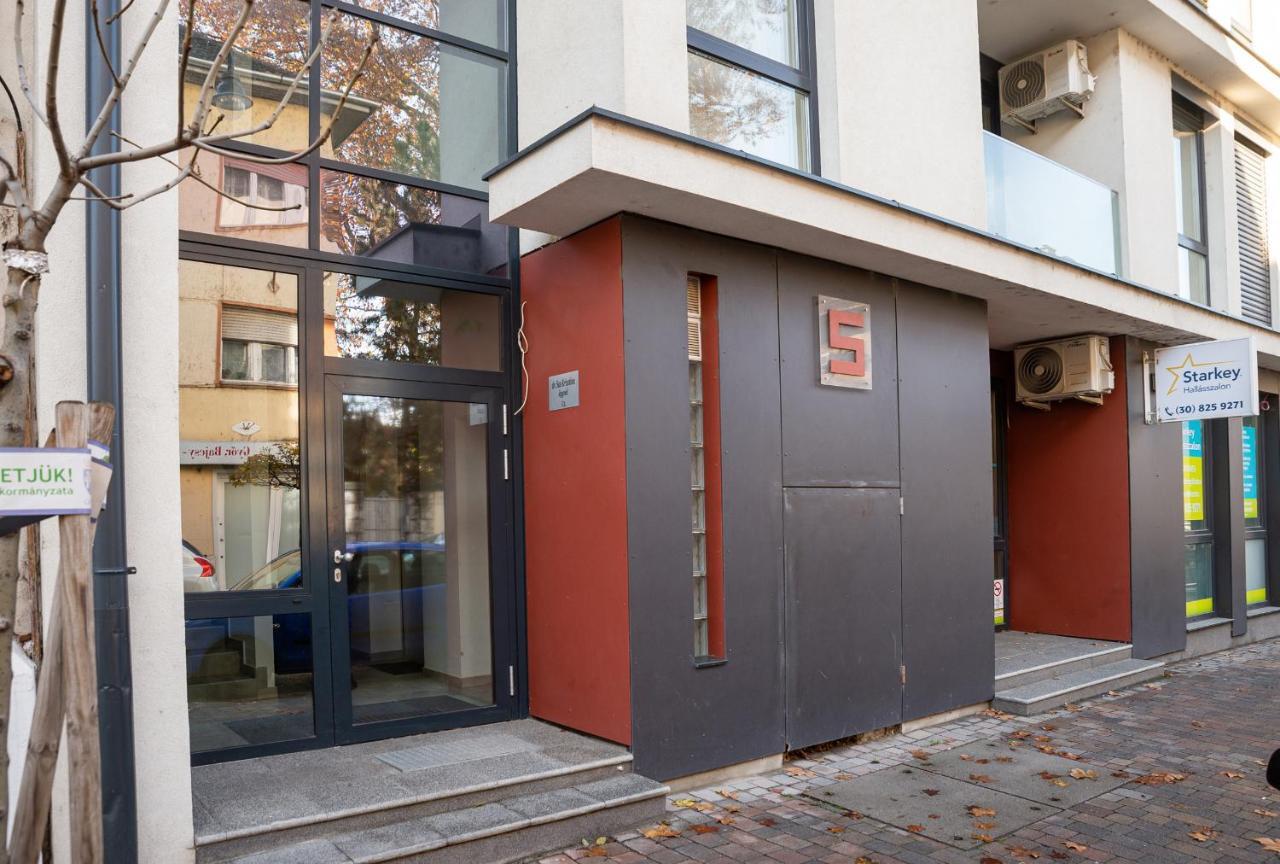 Dream Apartman 1 With Free Parking Győr Eksteriør billede